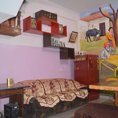 Azure Family Paying Guest House Waranasi Zewnętrze zdjęcie